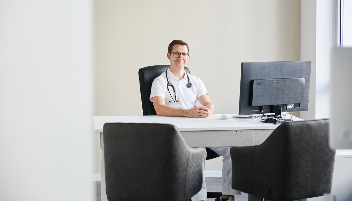Privatarzt Dr. med. univ. Geerten van Meel
